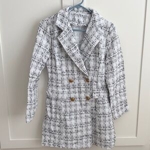 Stylish Plaid Double-Breasted Dress/Coat - Sz S